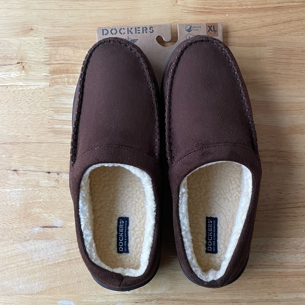 Docker’s Slippers